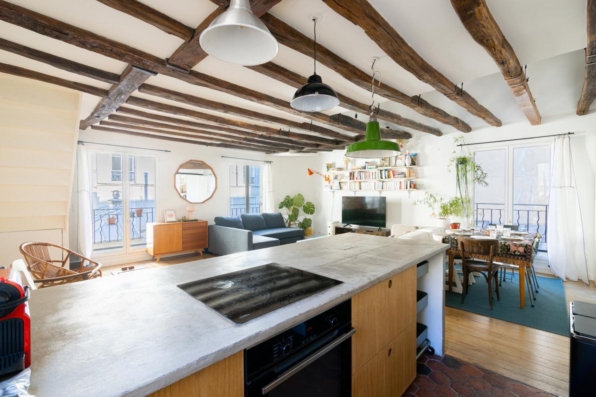 Luxurious 2 Bedroom Canal Saint Martin Saint Lazare Appartement