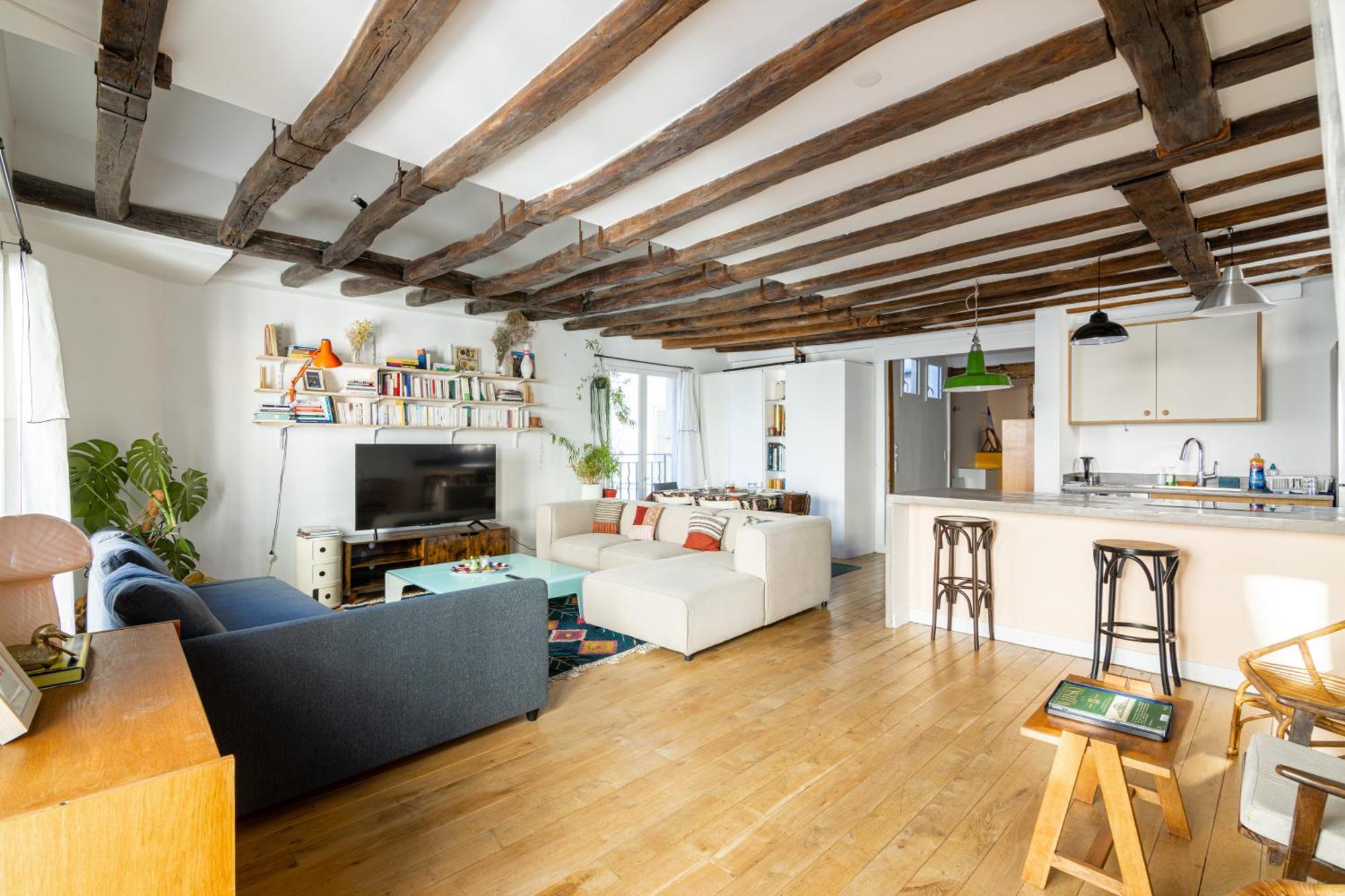 Luxurious 2 Bedroom Canal Saint Martin Saint Lazare Appartement Paris